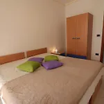 Holiday home Ludovica A