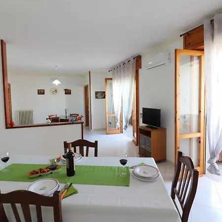 Ludovica A Tatil Evi *